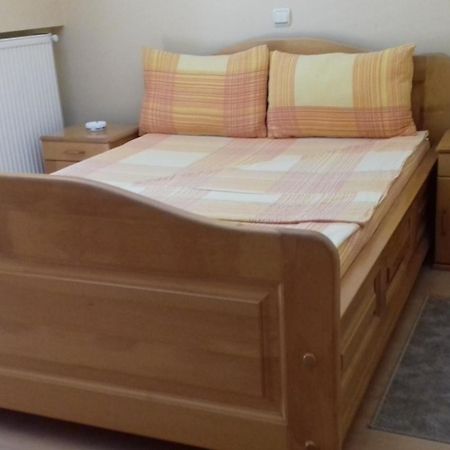 B&B Boem Pozarevac Bagian luar foto