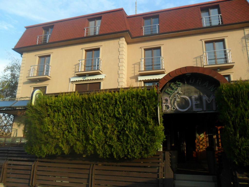 B&B Boem Pozarevac Bagian luar foto