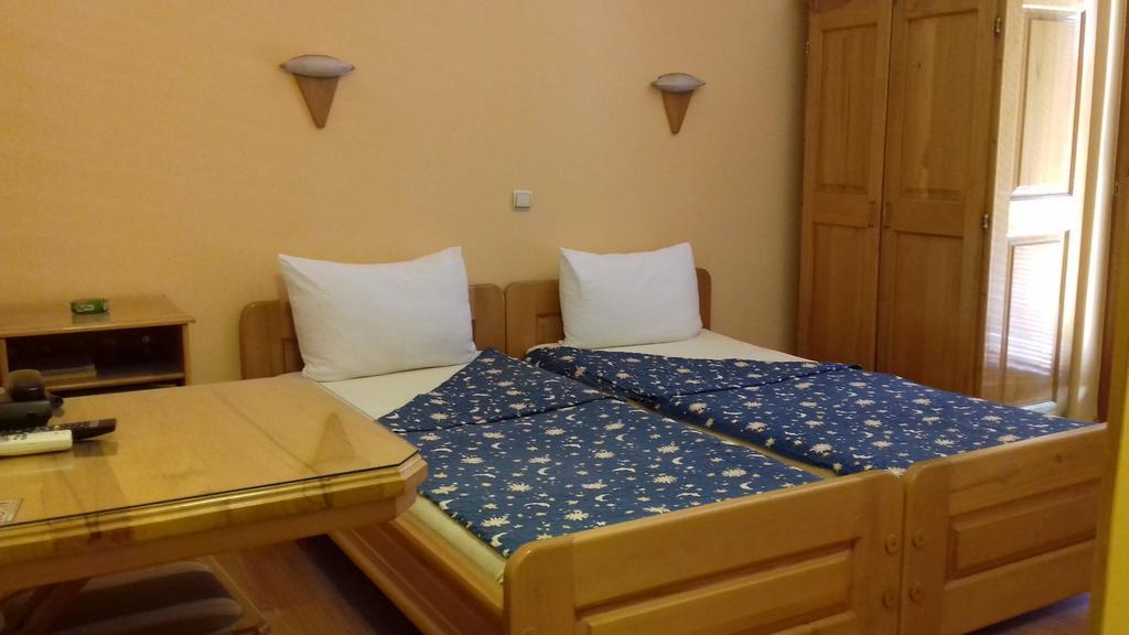B&B Boem Pozarevac Bagian luar foto