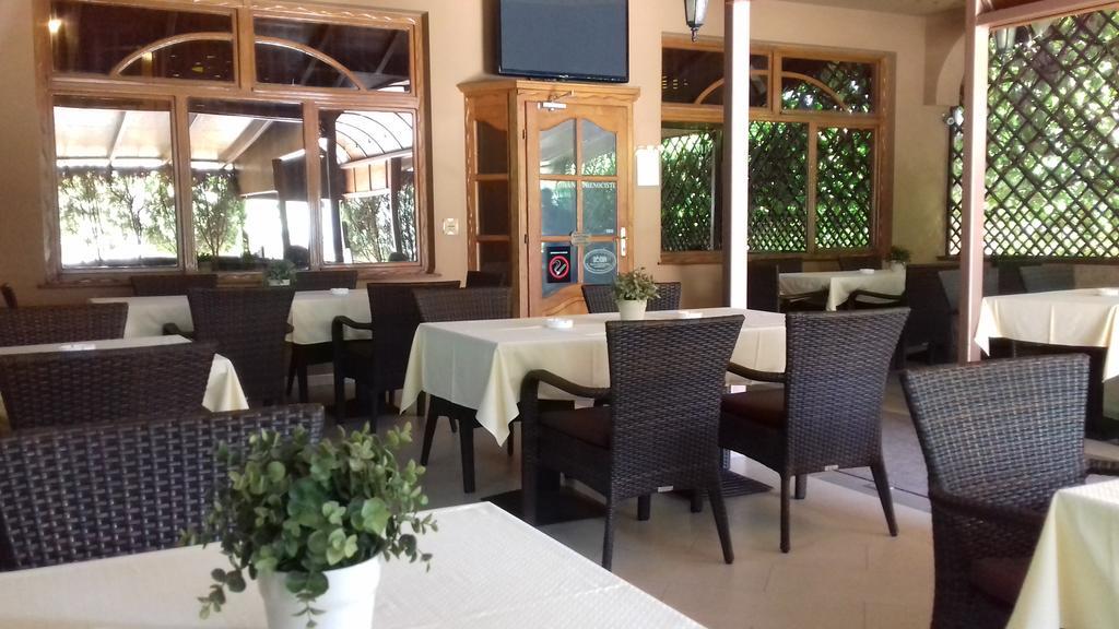 B&B Boem Pozarevac Bagian luar foto