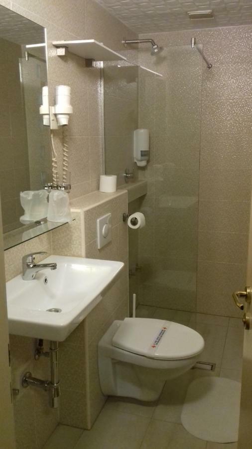 B&B Boem Pozarevac Bagian luar foto
